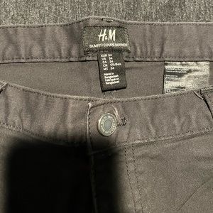 H&M khaki style pants. Euro 34 US 34W32L